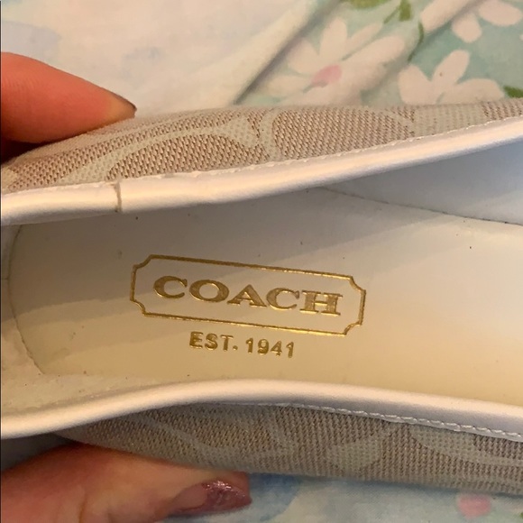 Coach Flats - Picture 2 of 4